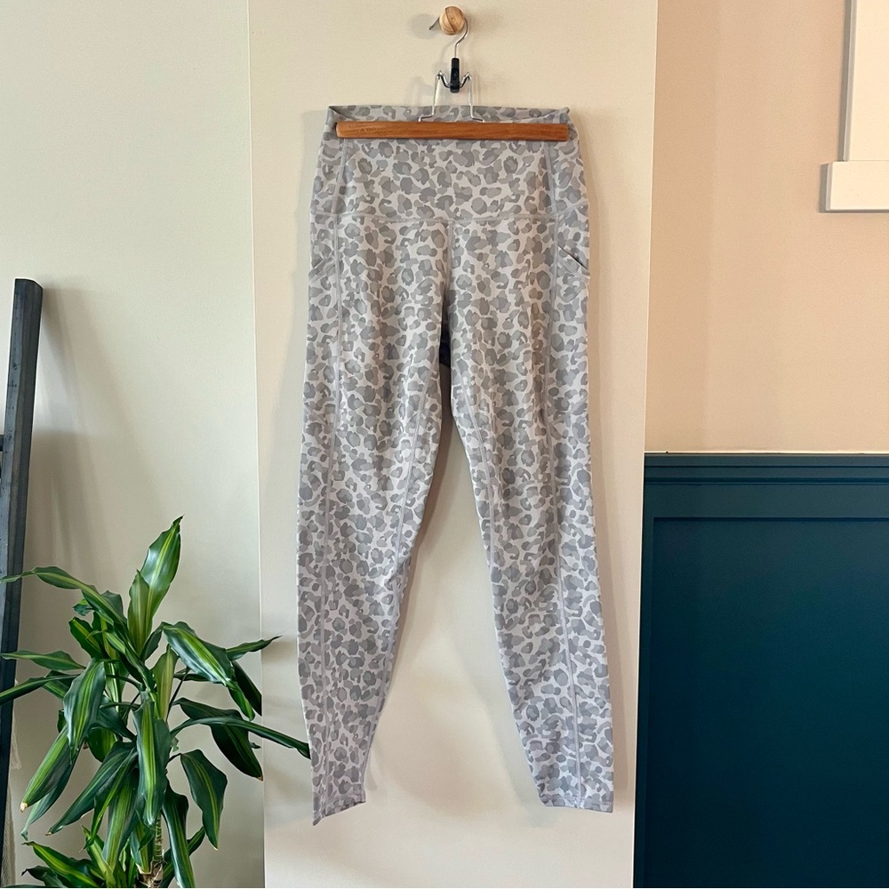 Gray Leopard Print Leggings